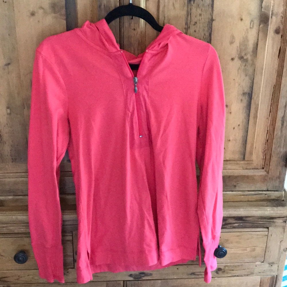 Half zip long sleeve athletic wear